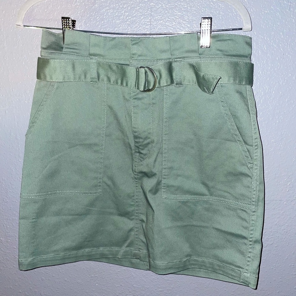 Volcom Frochickie Belted Mini Skirt